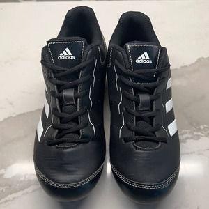 Adidas Rundown Boys NWOT Size 2.5 Black Baseball Cleats